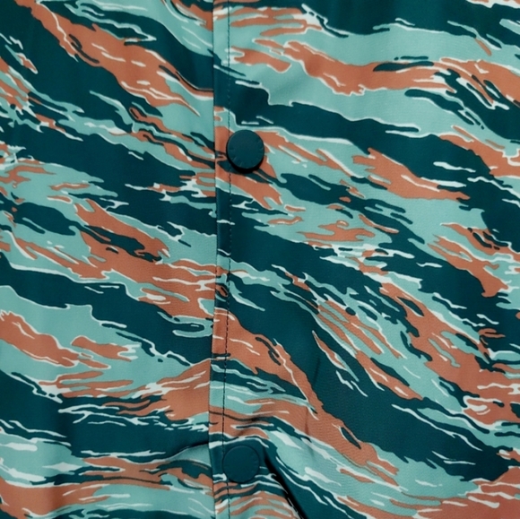 Fabletics Only Coaches Camo Tiger Striped Jacket Women's Size Extra Large XL - Picture 11 of 13